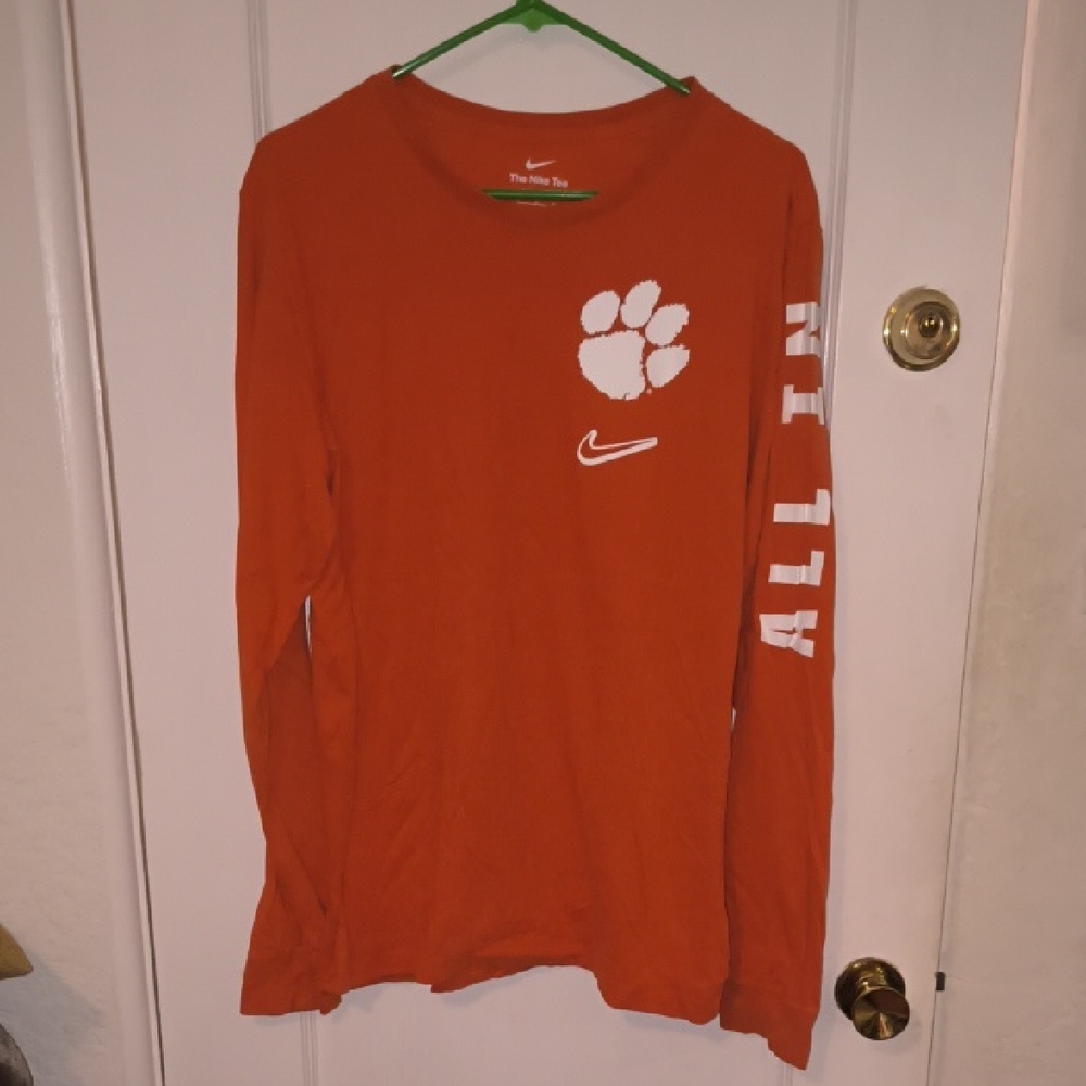 Nike | Orange Long Sleeve Tee with White Graphics